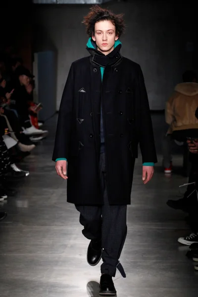 Look 42